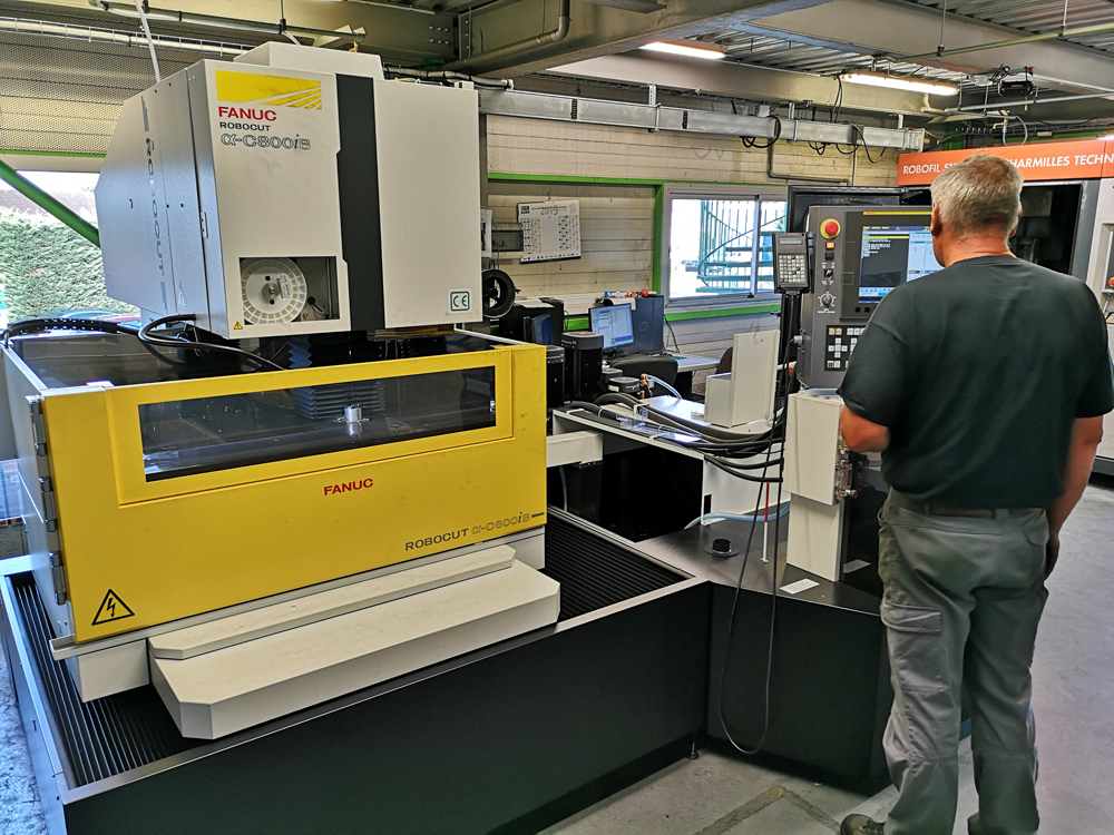 Formatype intègre une nouvelle machine électroérosion par fil. Formatype intègre une nouvelle machine électroérosion par fil.